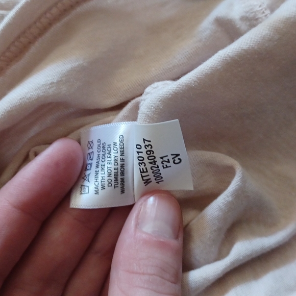 Hello Fall long sleeve shirt MarleyLilly Women's size S/M 'hello fall' graphic - Picture 15 of 17